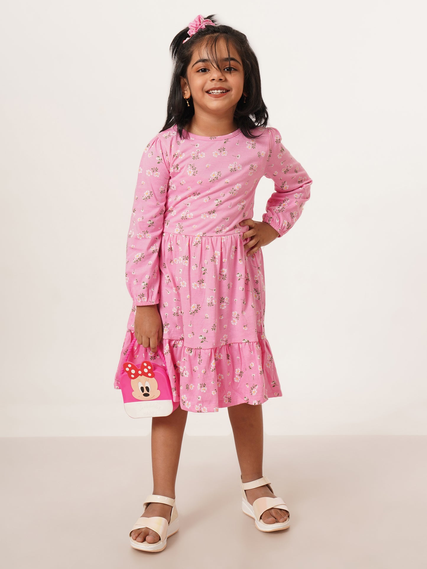 "Girls' Long Sleeve Pink Floral Print Cotton Dress with Ruffle Hem"