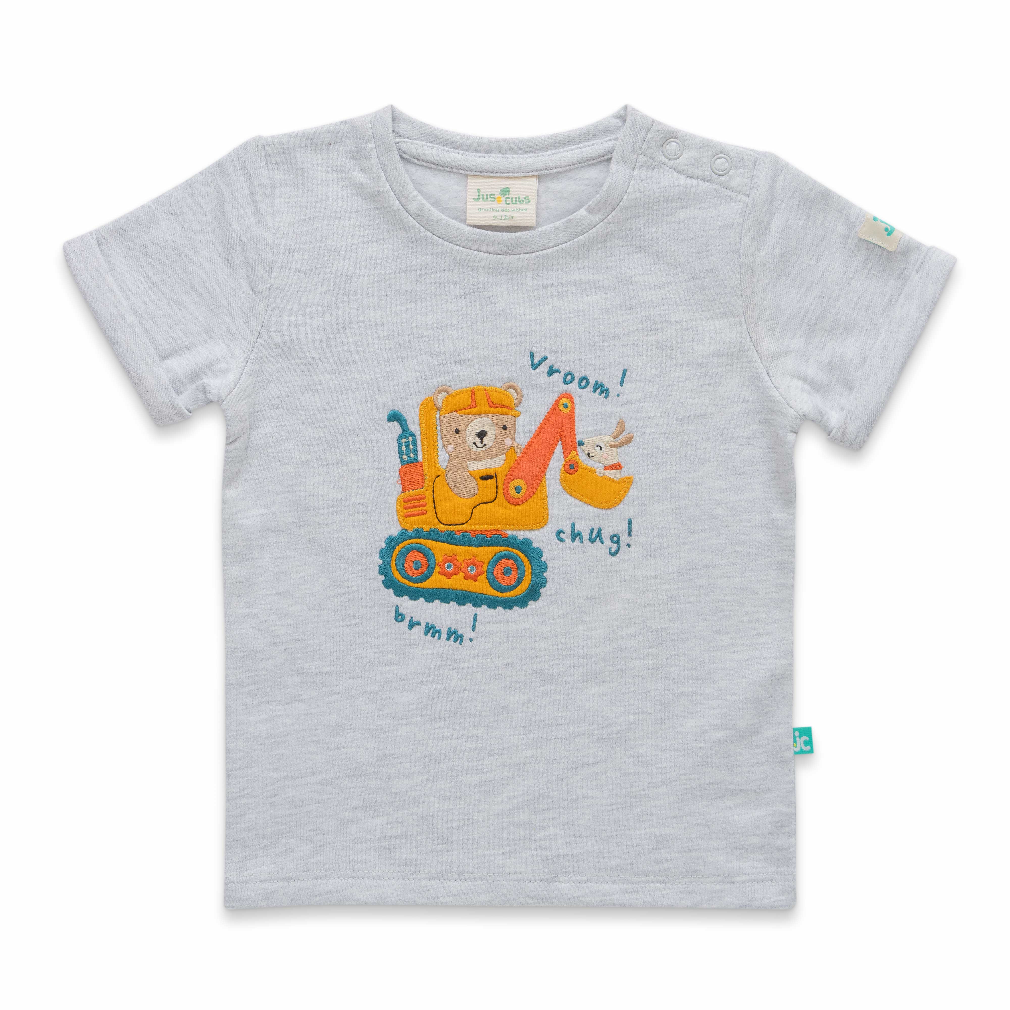 "Baby Boys' Construction Vehicle Print T-Shirt and Shorts Set – Grey & Red"