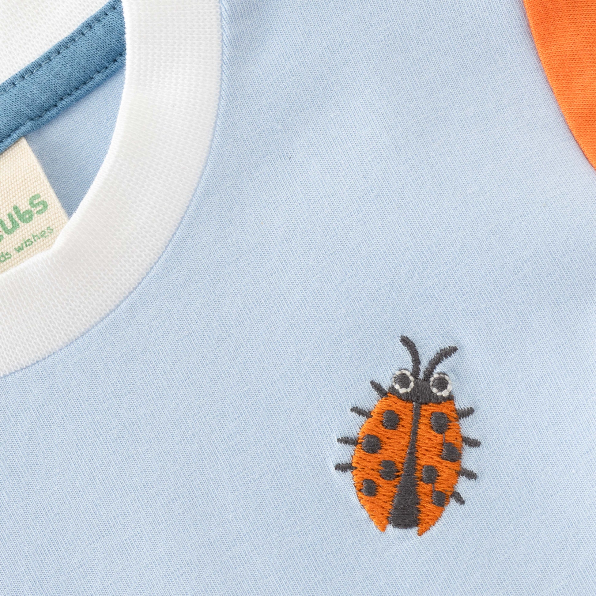 "Baby Boys Colorblock Ladybug Print T-Shirt & Blue Three-Fourth Pant Set"