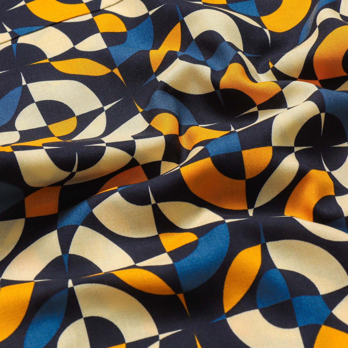 "Boys’ Geometric Print Short Sleeve Shirt – Stylish Multicolor Abstract Pattern Button-Down Casual Wear"