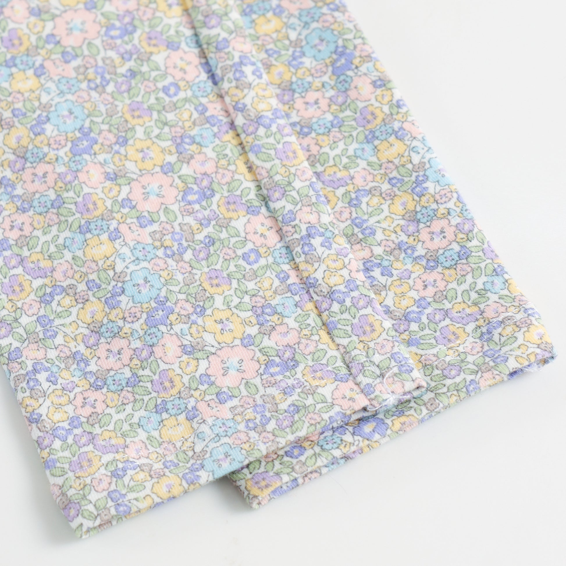 "Girls Soft Cotton Stretch Leggings with Multicolor Mini Floral Pattern"