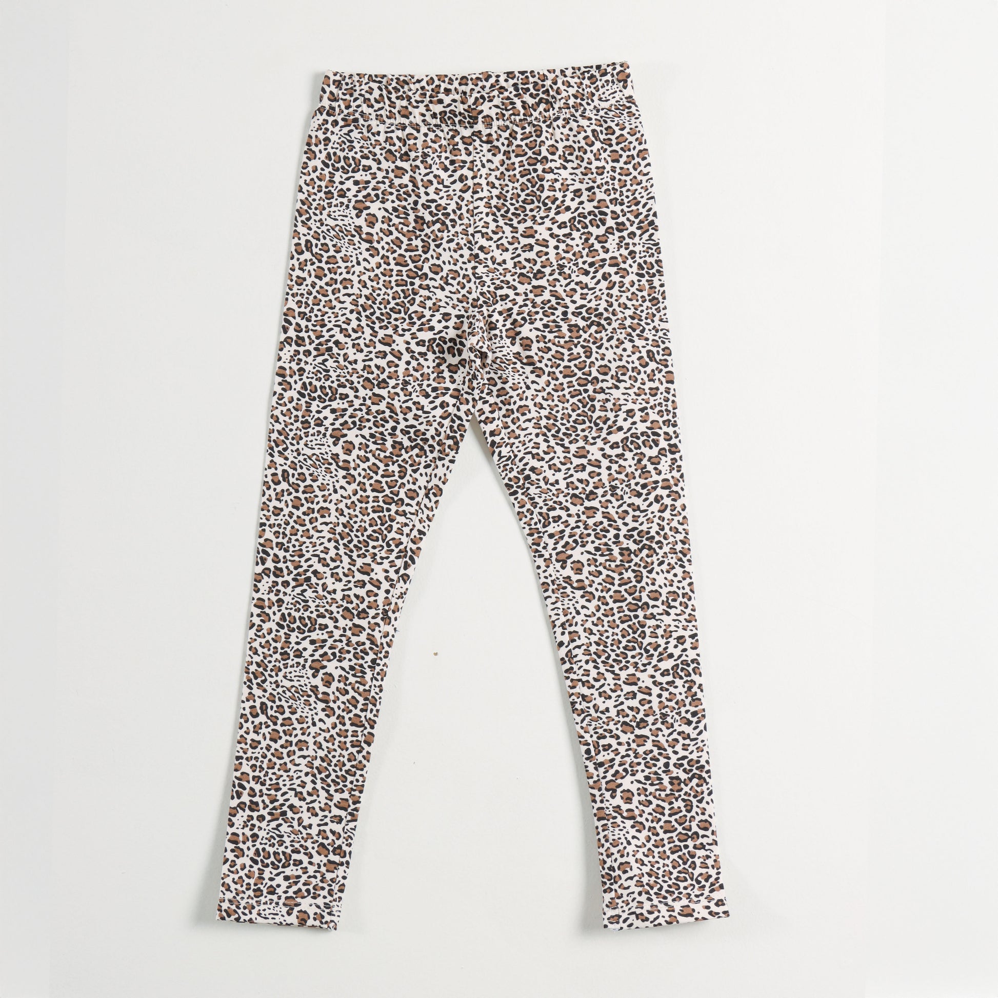 "Girls Comfortable Full-Length Leggings Featuring All-Over Leopard Print Design"