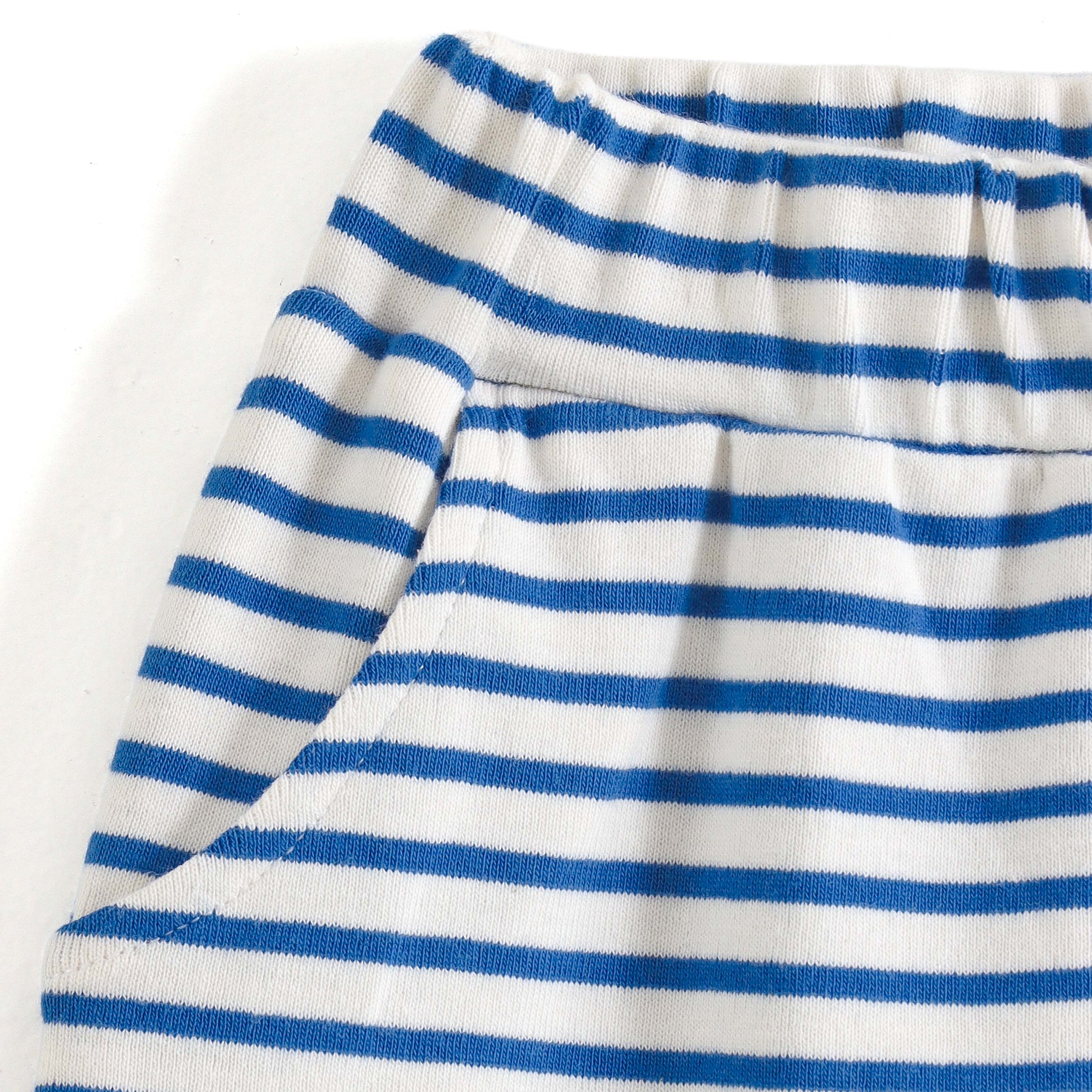 JusCubs Baby Boys Frog Graphic Printed T-Shirt & Striped Pants Co-Ord Set