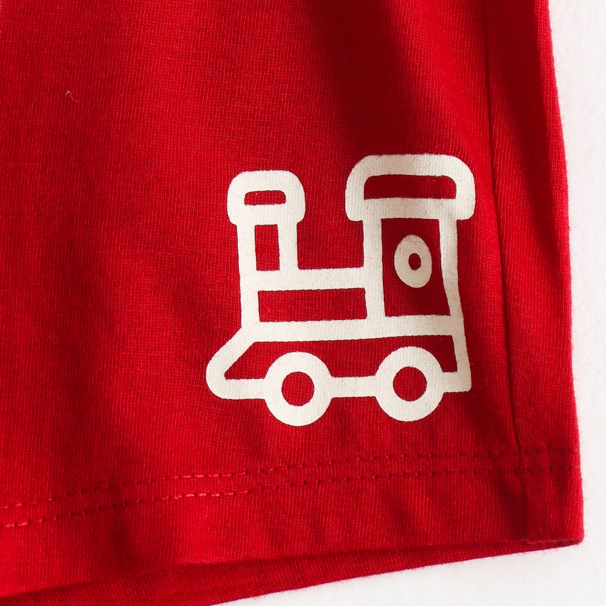 Boys Red Train Graphic Printed Cotton Knit Regular Fit Shorts