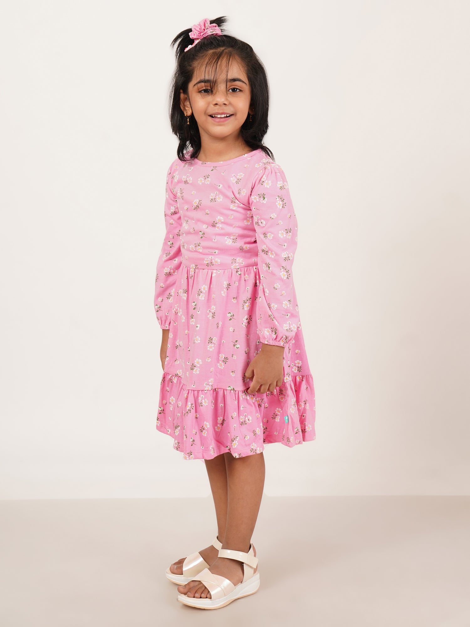 "Girls' Long Sleeve Pink Floral Print Cotton Dress with Ruffle Hem"