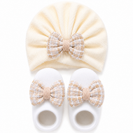 JusCubs Baby Girls Cap & Booties Gift Set