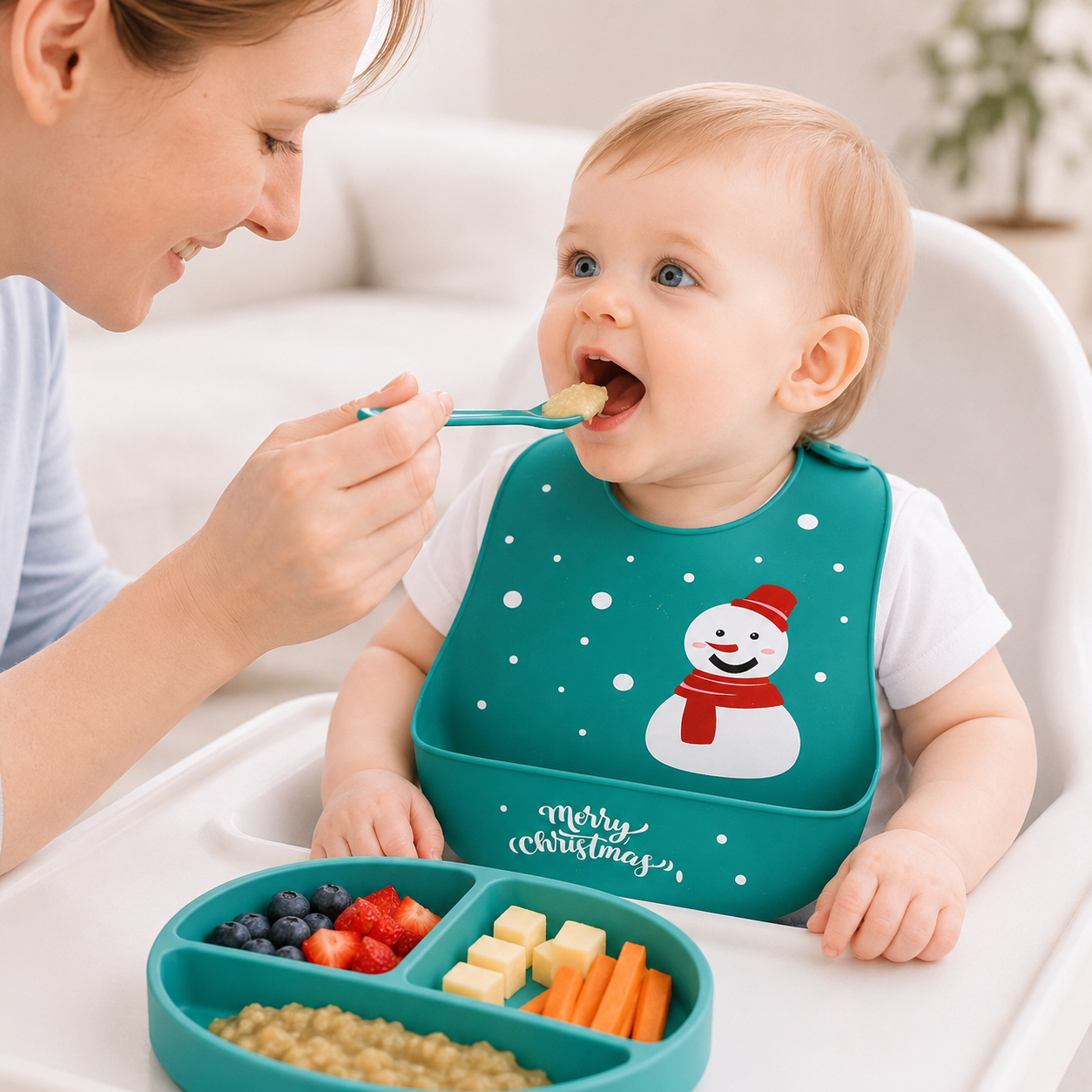 Baby Silicone Feeding Bib with Food Catcher Pocket – Green Snowman Christmas Print