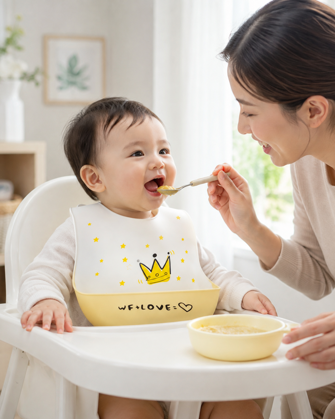 Kids Silicone Feeding Bib with Crown & Star Print – White & Yellow