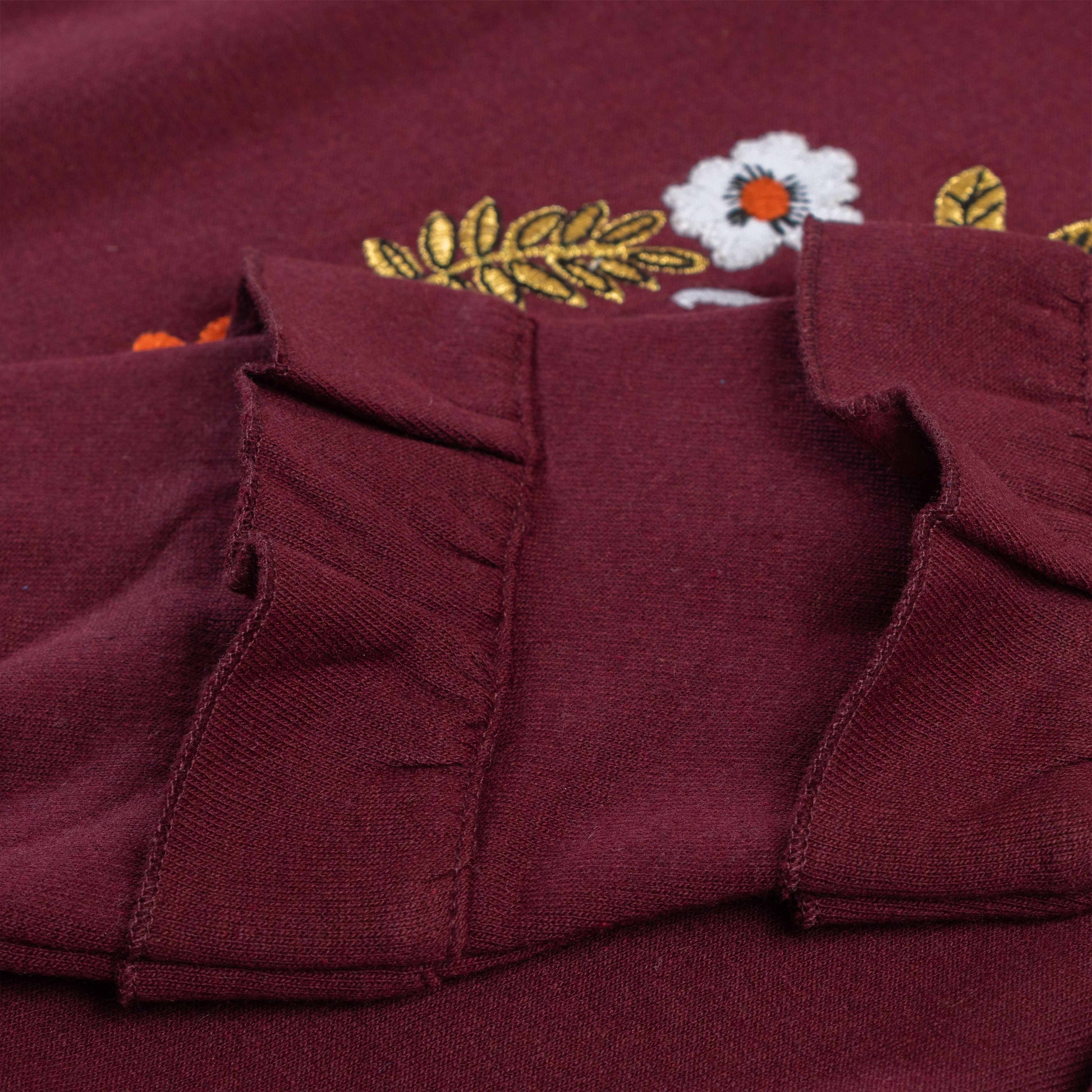 "Girls' Fall-Themed Sweatshirt with Ruffle Sleeves and Embroidered Bird Design"