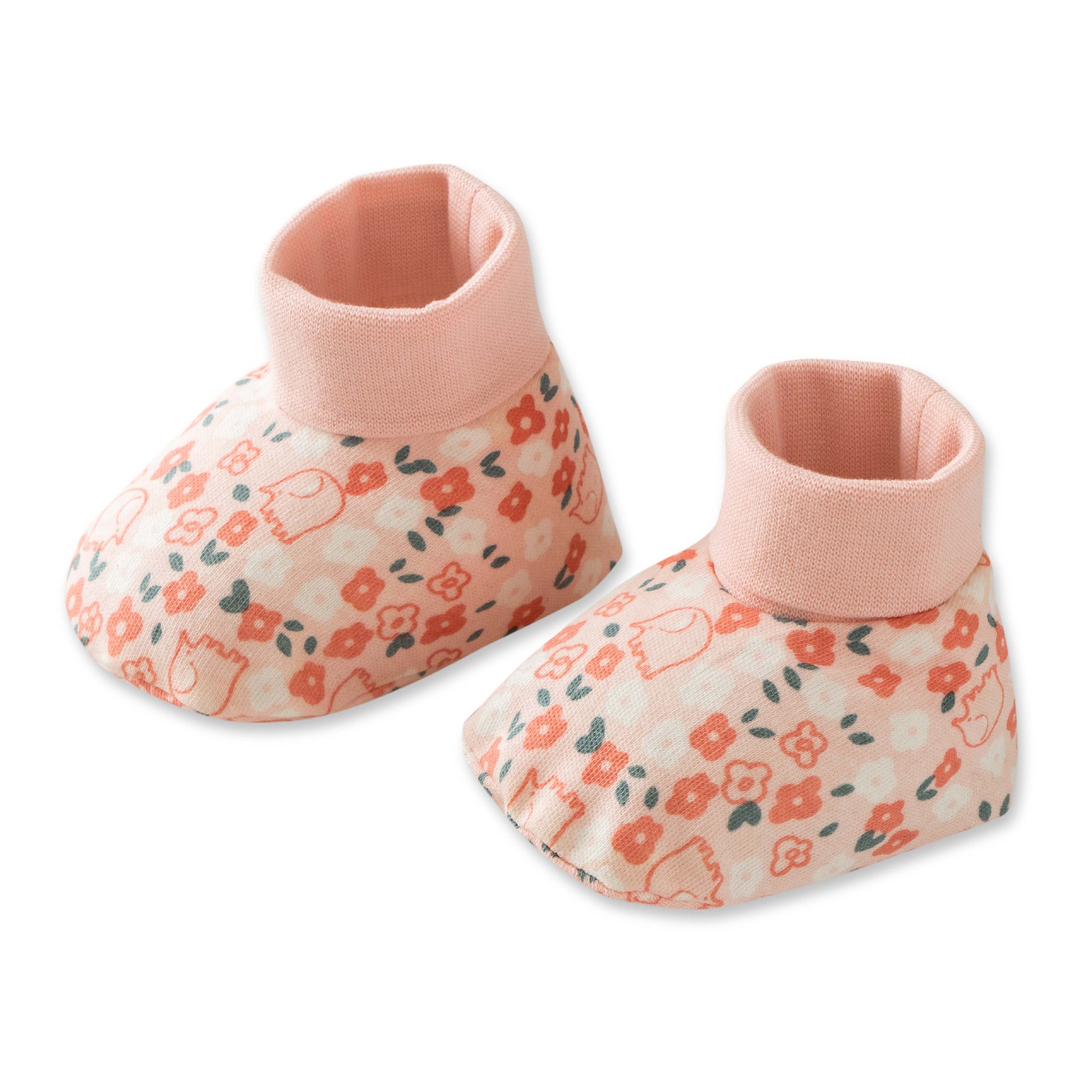 "*-Piece Unisex Baby's Essentials Gift Set – Floral Print Bodysuit, Footie, cap, Blanket, Mittens, Booties & Romper"