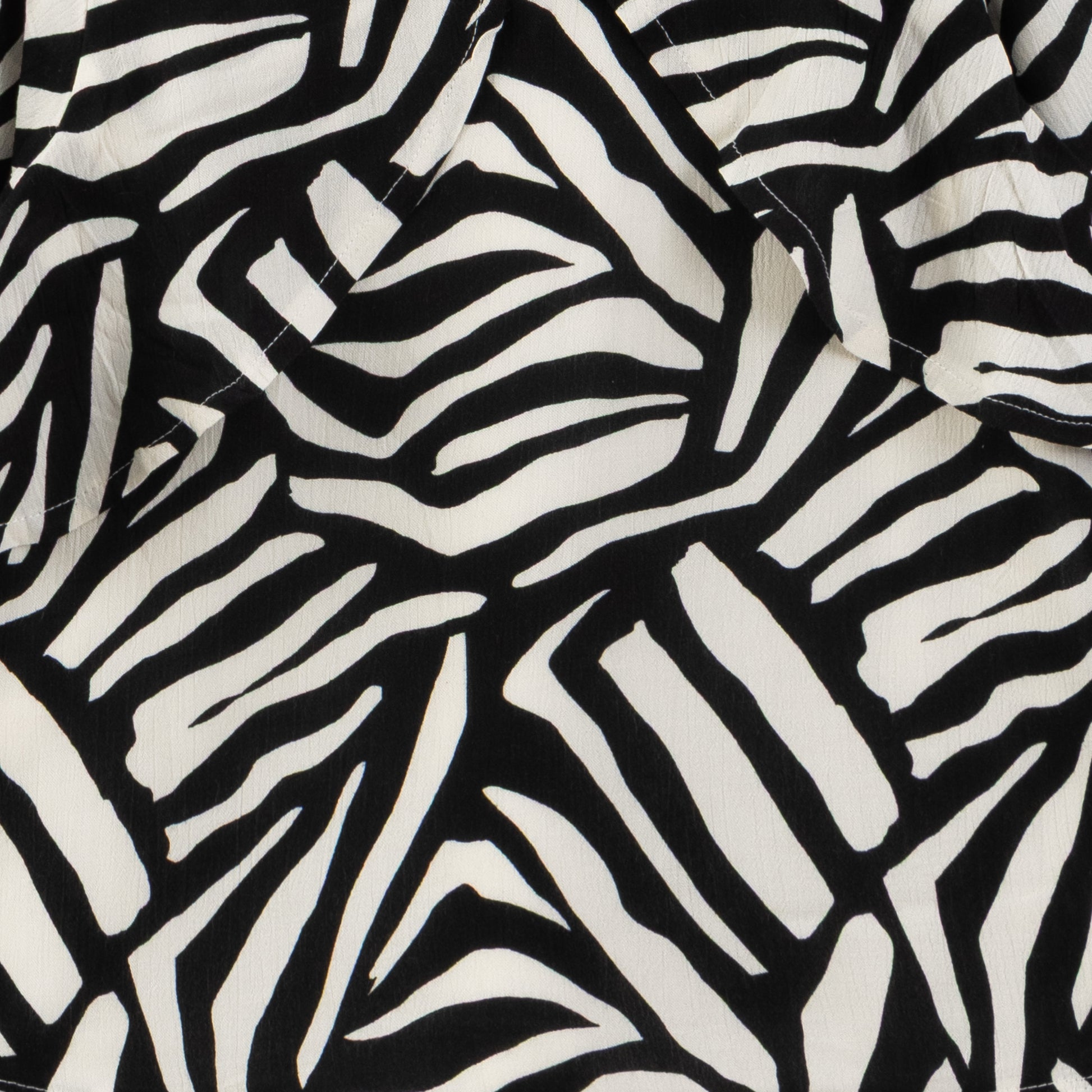 Girls' Zebra Print Long Sleeve Top – Stylish & Comfortable