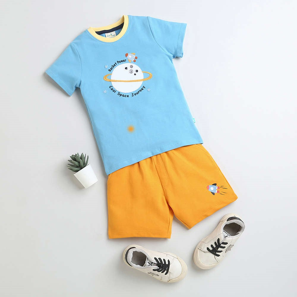 "Boys' Space-Themed T-Shirt & Shorts Set – Rocket Power Design"